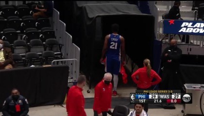 开云入口-恩比德伤退令76人横扫失败 奇才祭出砍西蒙斯奇招